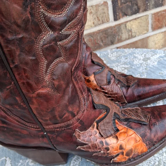 Stetson Exotic Leather Weatern Boots Snip Toe Sz.8 Brown Cross Wings - Picture 5 of 17